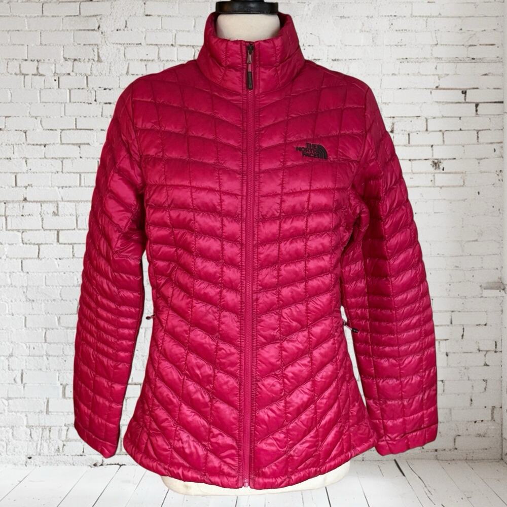 The North Face Women’s Fuchsia Quilted Insulated Jacket